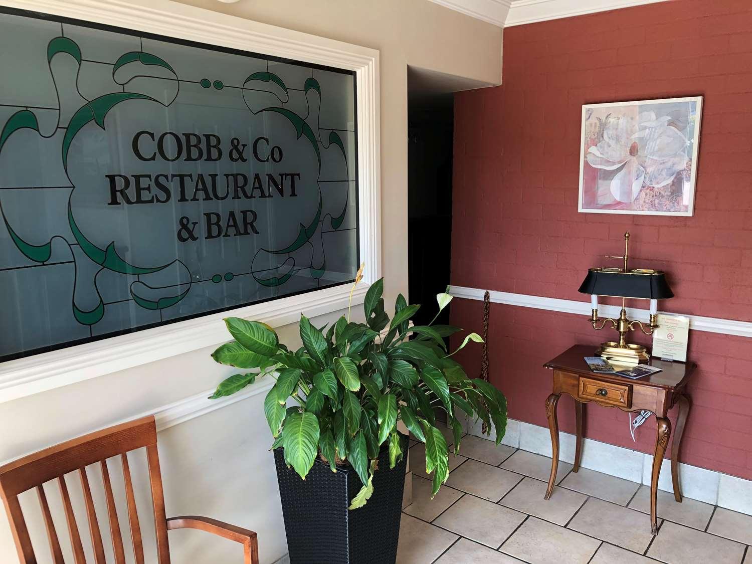 Best Western Coachman'S Inn Motel บาเทิร์สต์ ภายนอก รูปภาพ